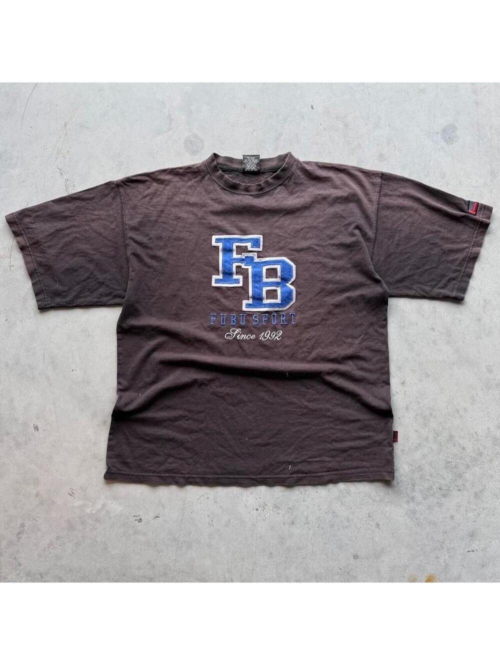 vintage y2k fubu sport heavyweight tee